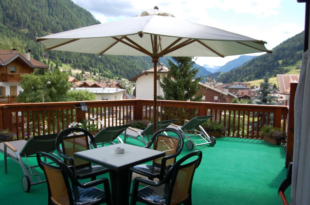 Hotel Alle Alpi Moena Εξωτερικό φωτογραφία